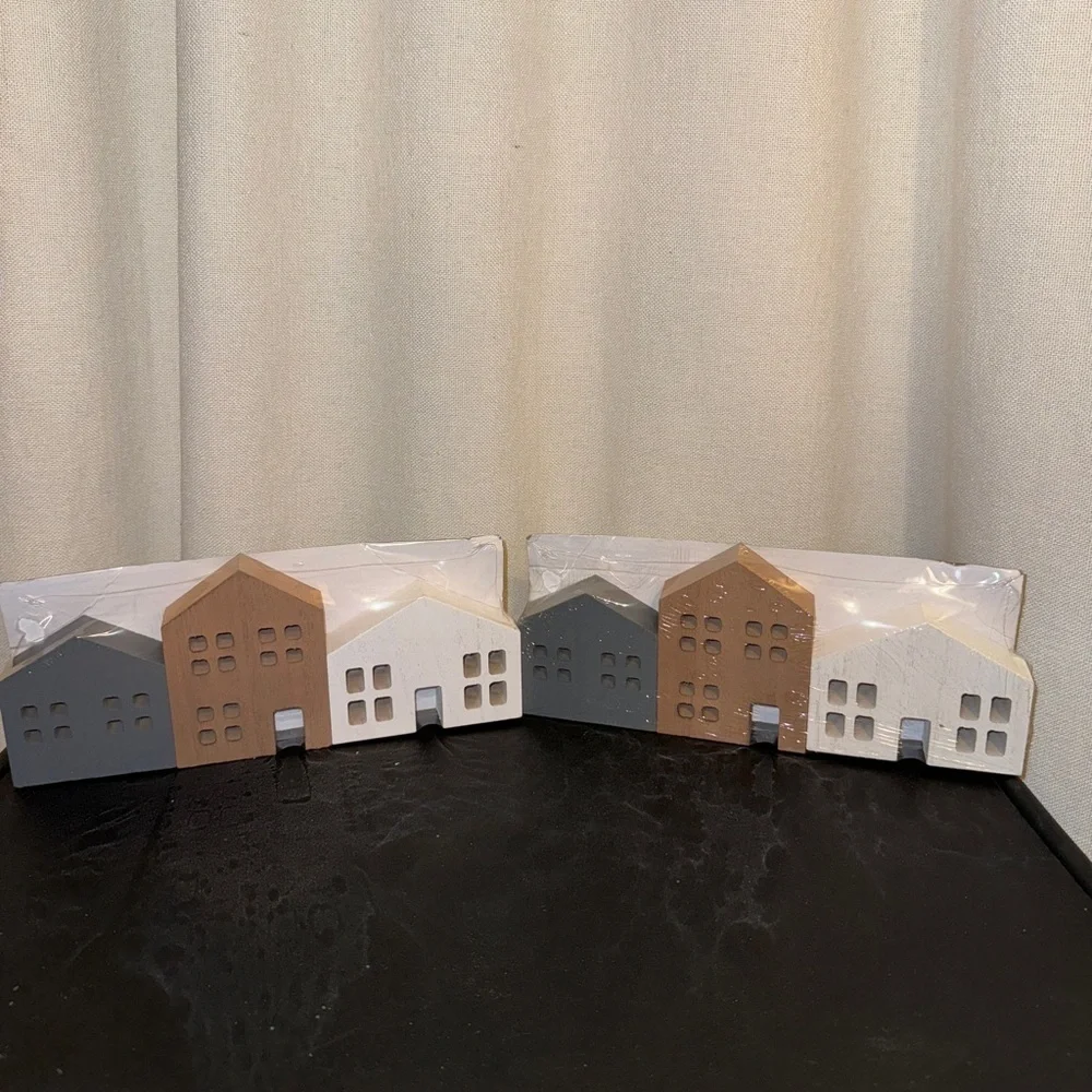 Wood homes NWT